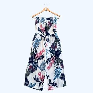 Movie and TV Clothes size medium NEW womens purple snow tropical jumpsuit